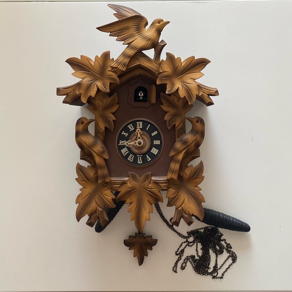 Antique Black Forest German Cuckoo Clock. Vintage cuckoo clock made in Germany - Picture 5 of 8